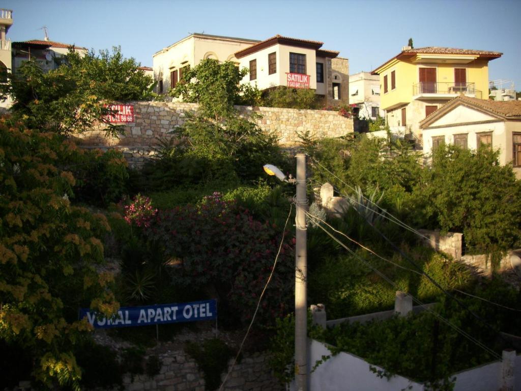 武拉尔公寓酒店 Çeşme 外观 照片